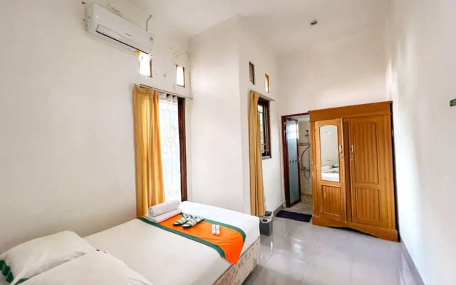 Homestay Jogja Jakal 3 Dekat UGM by Simply Homy