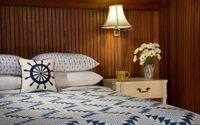 Magnolia Springs B&B