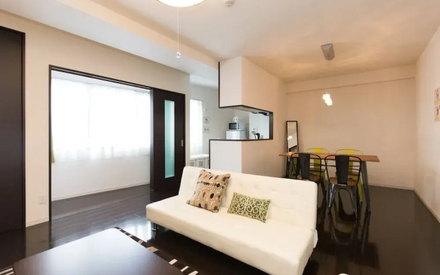 jostar house 402