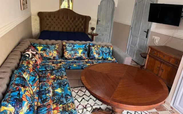 Tiki House