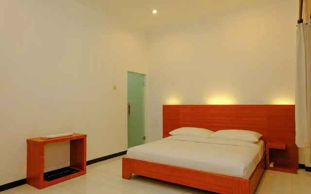 Hotel Kawi Surapatha