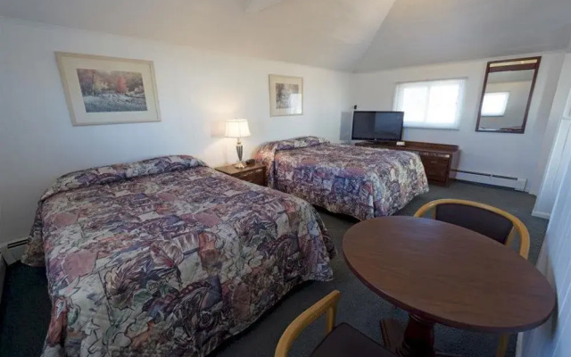 Cold Creek Inn