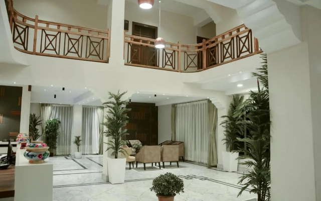 Udaan Olive Hotel & Spa Pelling