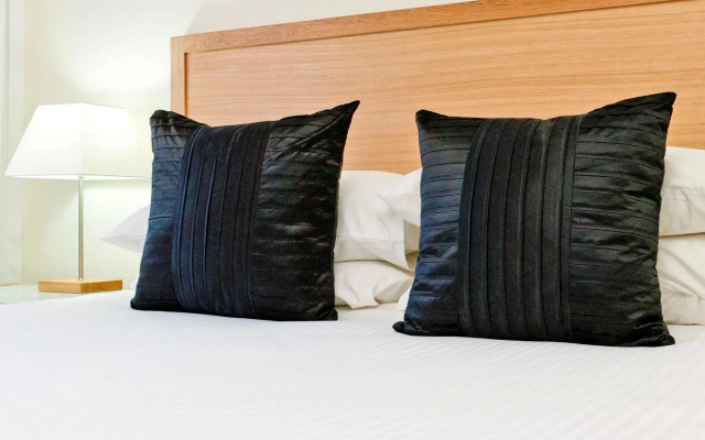Mercure Charlestown