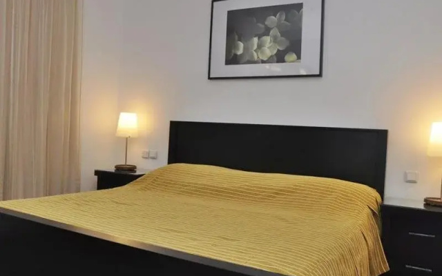 Ella Residence Aparthotel