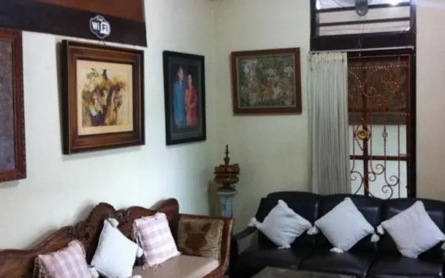 Puri Ayu Homestay