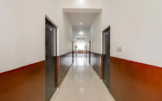 Kanak Residency by OYO Rooms