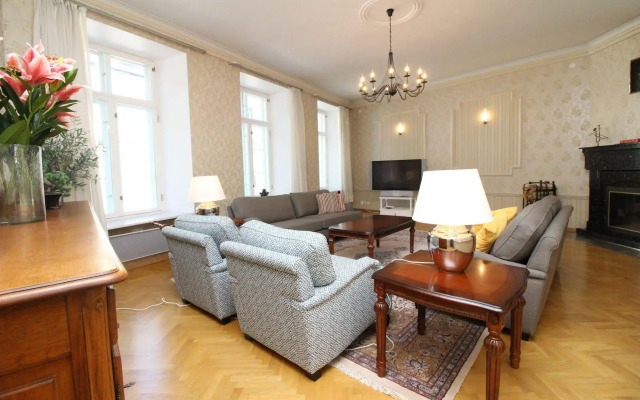 Tallin City Apartments Toompea Old Town