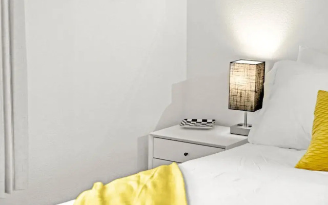 Style & Serenity - Steps Away From South Congress
