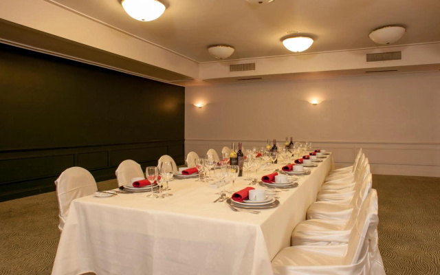 Austral Hotel