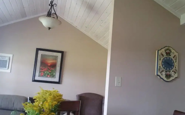 Rustico Acres Cottages