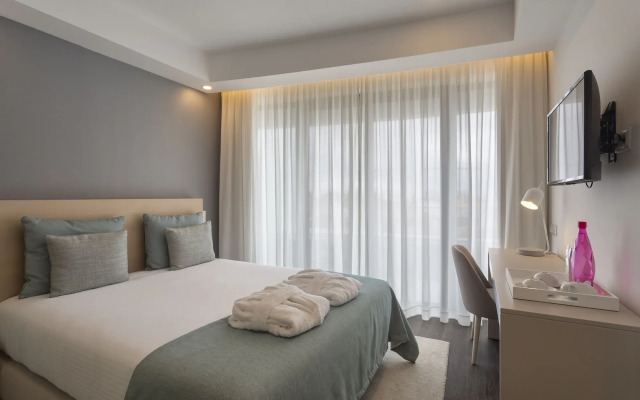Longevity Health and Wellness Hotel - Adults Only