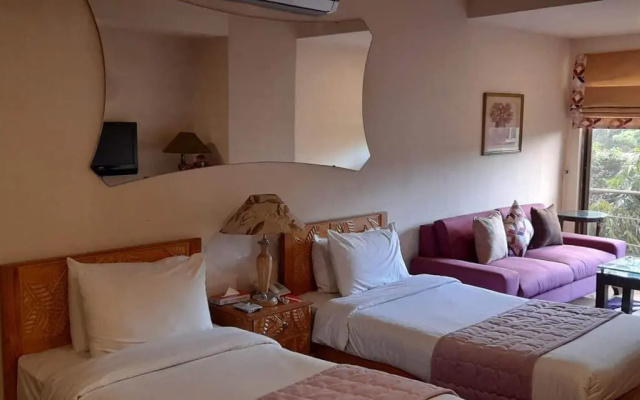 Maisonette Hotel & Resort - Lahore