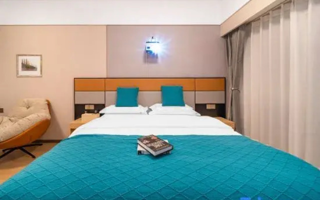 Yulanting Hotel (Zhengzhou East High-speed Railway Station Yulin Square)