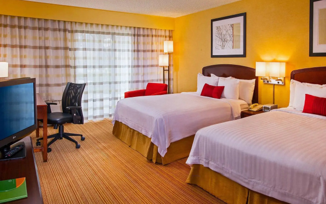 Courtyard by Marriott Richmond Northwest