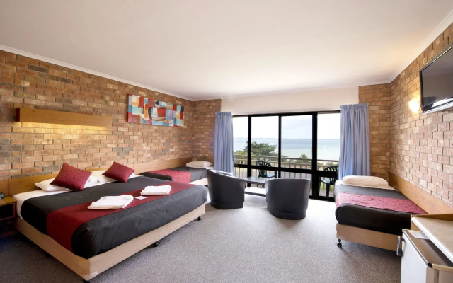 Kangaroo Island Seaside Inn