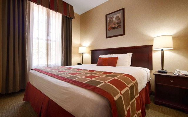 Best Western Plus Ticonderoga Inn & Suites