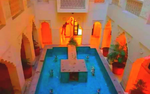 Staybook - Jyoti Mahal A Heritage Hotel