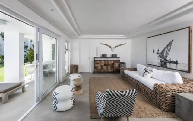 Sandpiper House