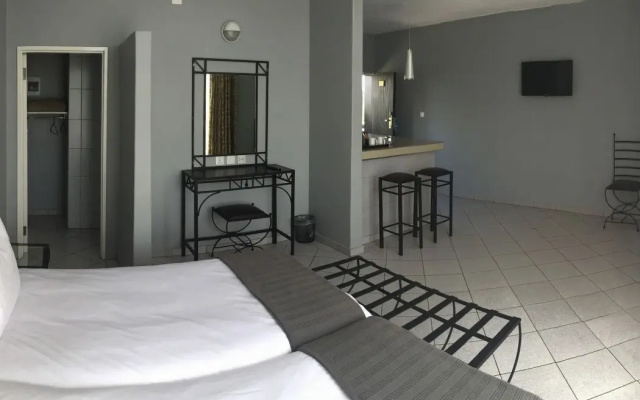 N1 Hotel Samora Machel Harare