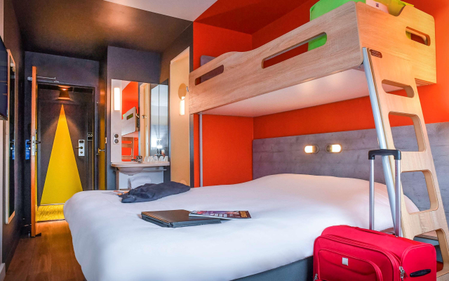 Ibis Budget Coutances