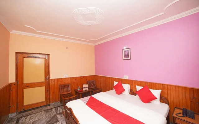 Oyo 37141 Pathik Resort