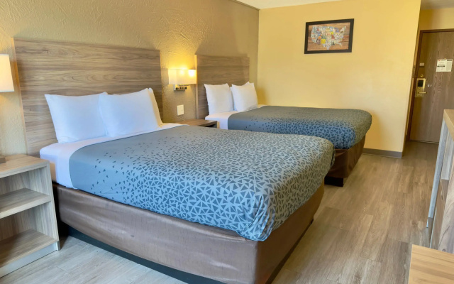 Econo Lodge Lansing - Leavenworth