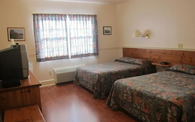 Shoreline Suites