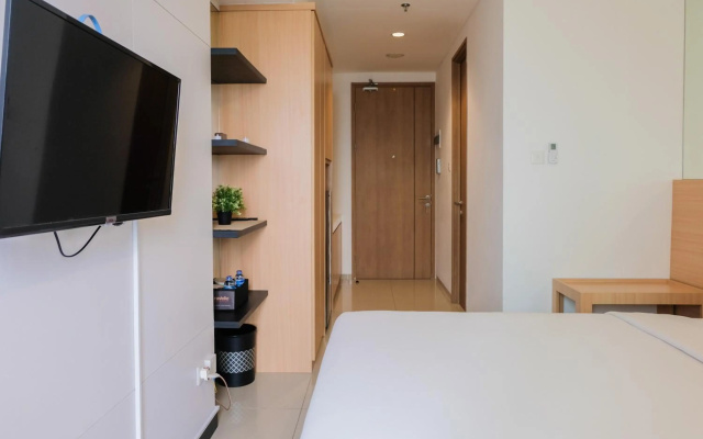 Cozy And Simply Studio Apartment Tree Park City Cikokol