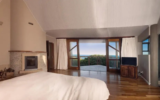 Aquarius Beach House