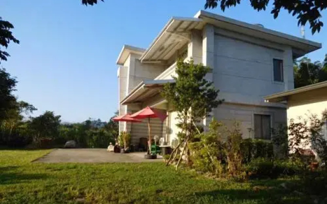 South 215 Homestay