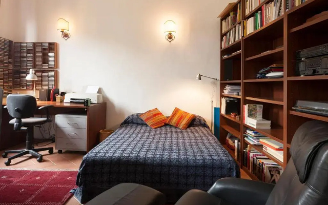 Grand Piano Apartment