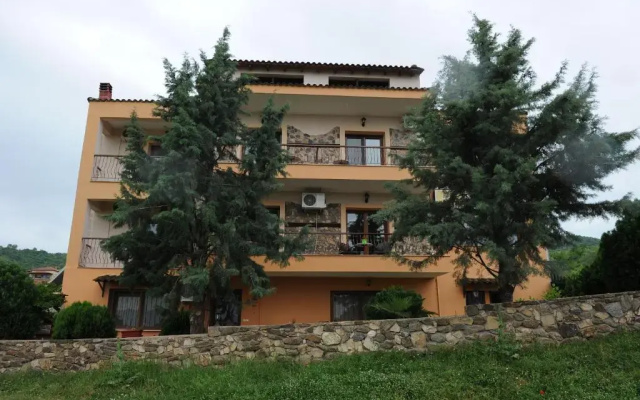 Guesthouse Kerkinitis
