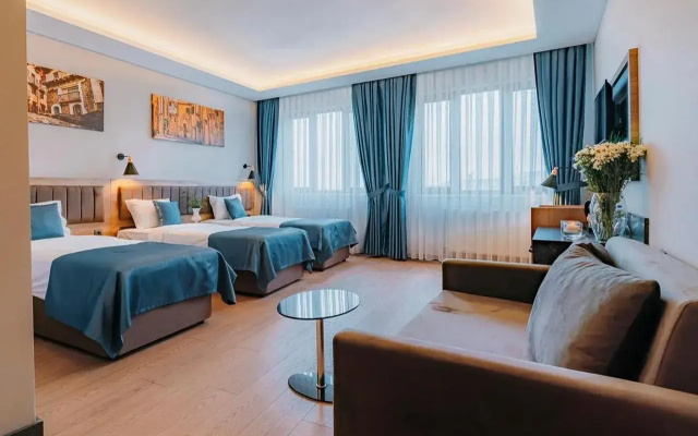 City Port Hotel