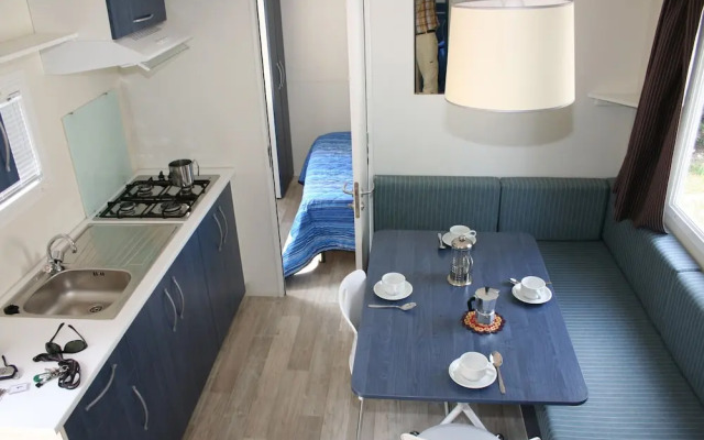 Karda Beach Camping & Bungalows