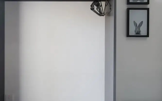 The Burrow City Rooms (Homestay)