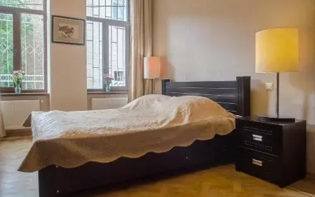 TiflisLux Apartment - Old City