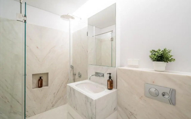 Mirabilis Apartments - AAA23