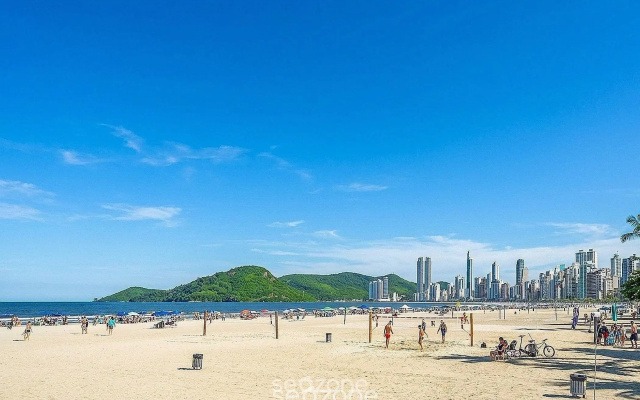 Apto c/ 2Q 100m da praia central - BC - EDG402