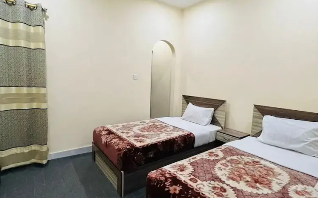 Chandi Hotel and Apartments