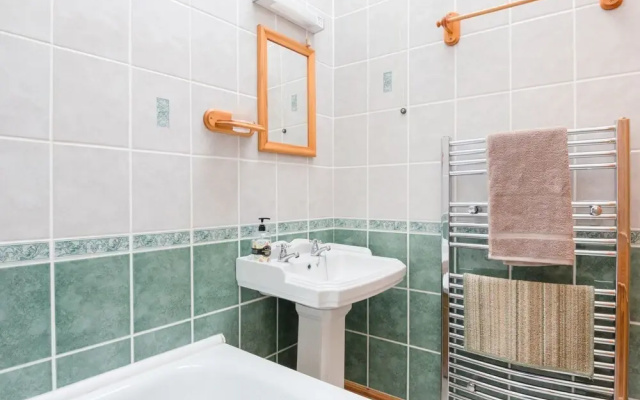 Quaint Holiday Home in Inverurie near Castle Fraser