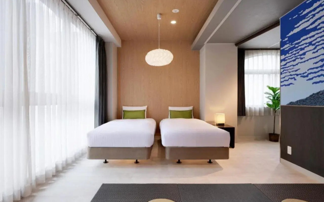 MINAMISENBA Crystal Hotel