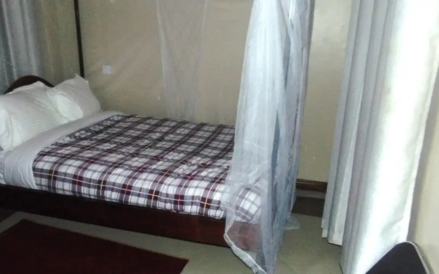Rest-Inn Lodge