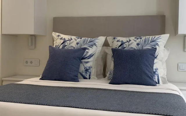 Sitges Spaces Oasis Suites