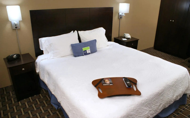 Spark by Hilton Tampa Brandon
