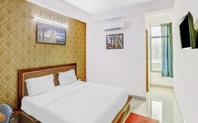Hotel Noida Continental