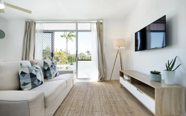Ventura Beach Motel - 1 Bedroom Unit 9