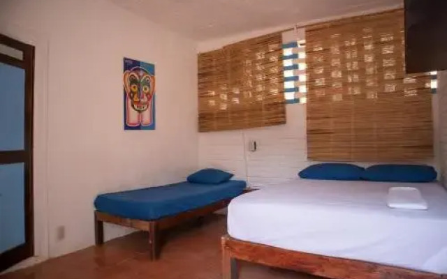 Hostal Shalom