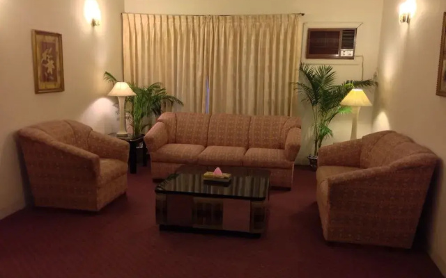 外交领馆区夏日皇宫酒店(Summer Palace Hotel - Diplomatic Enclave Area)