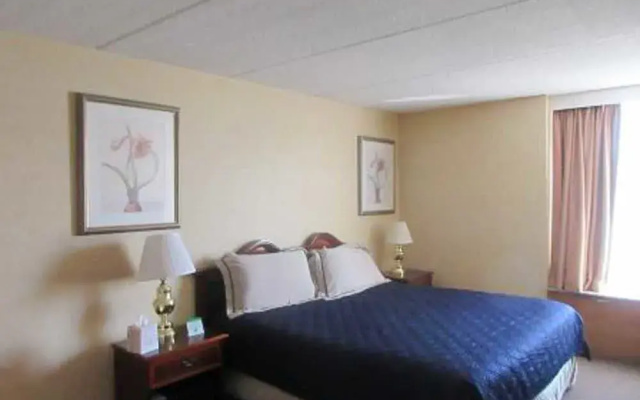 Rodeway Inn